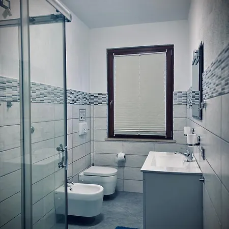 Da Giovanni - Terrasse - Kueche - Klima - Parken Lägenhet *